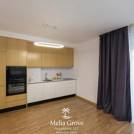 Melia Grove 325 * Durrës