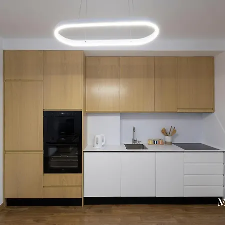 Lägenhet Melia Grove 325 *