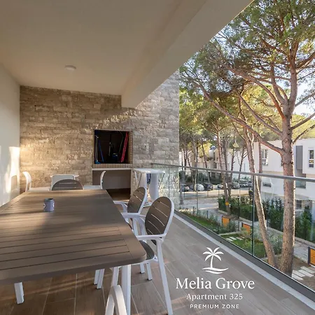 Appartement Melia Grove 325 *