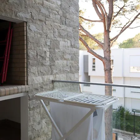 Melia Grove 325 Lägenhet *