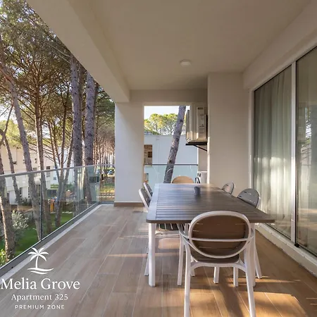 Melia Grove 325