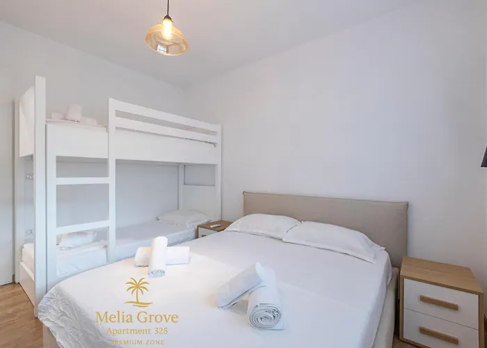 Melia Grove 325