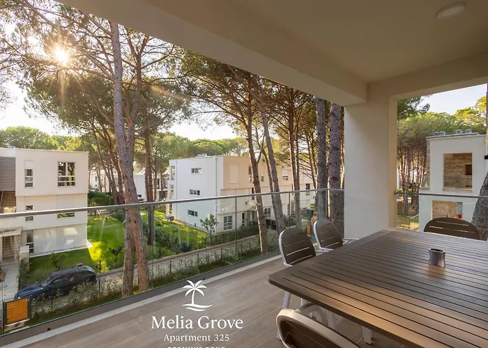 Melia Grove 325
